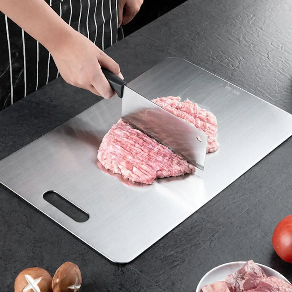 Tagliere in acciaio inossidabile AISI 316 da cucina, utilizzabile su entrambi i lati, ideale per impastare, tagliere verdura, frutta, carne e pesce.