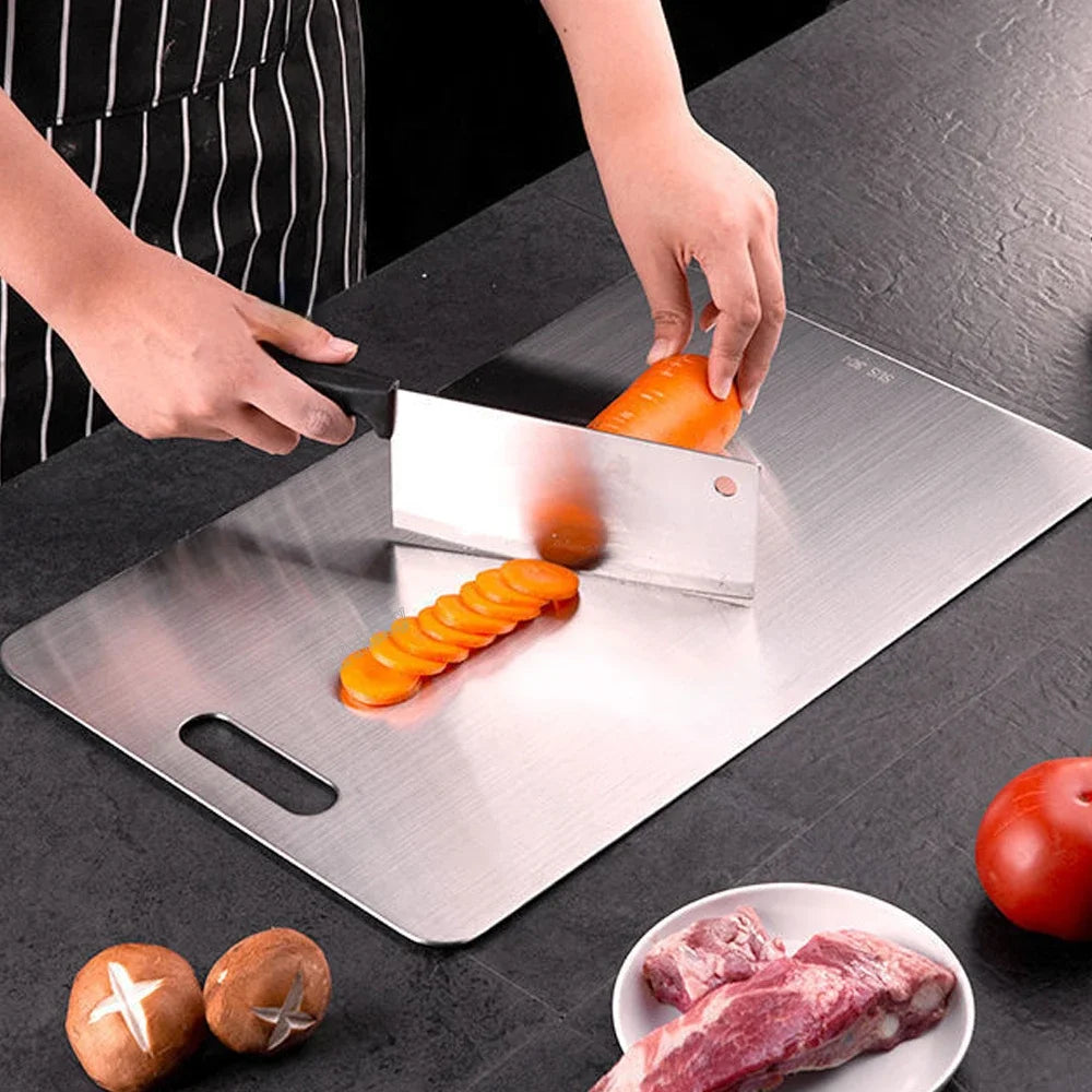Tagliere in acciaio inossidabile AISI 316 da cucina, utilizzabile su entrambi i lati, ideale per impastare, tagliere verdura, frutta, carne e pesce.